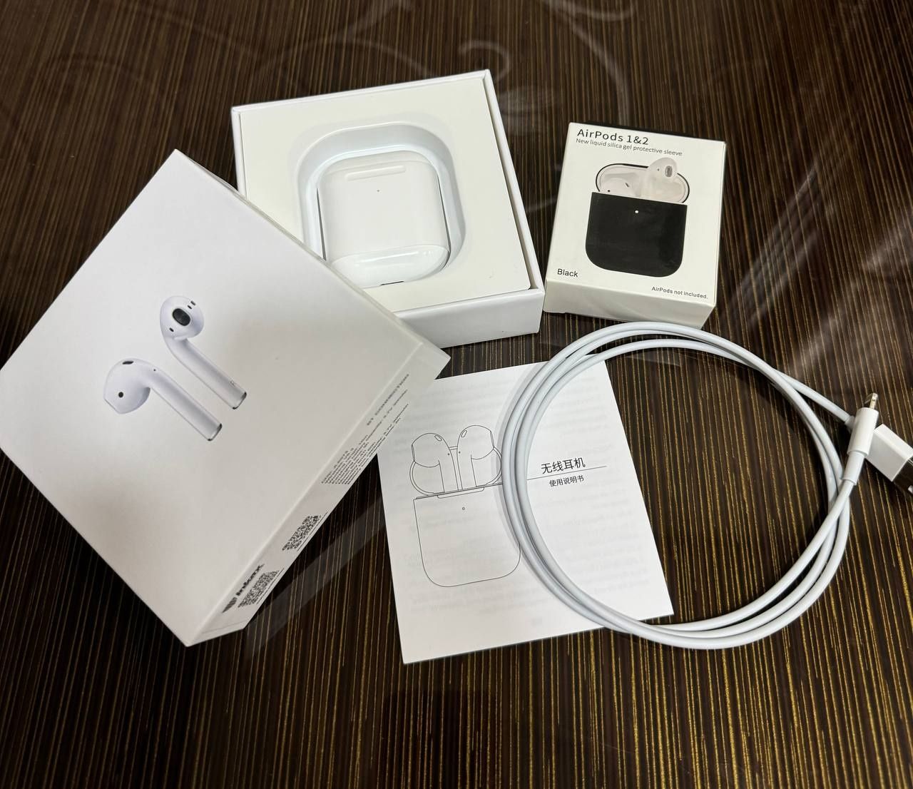 Aerpods (без проводной наушники + с чехлом.