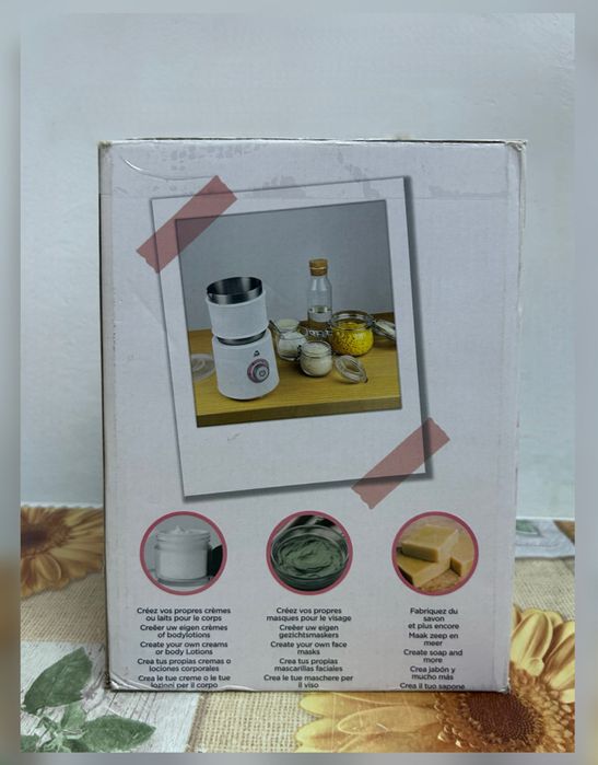 Aparat de facut cosmetice