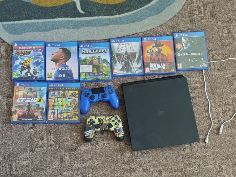 PlayStation 4 + ps2 cadou dualshock joc GTA 5 fifa SSD 1tb minecraft 3