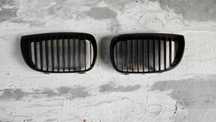 Grile capota nari negre BMW E81 E87 facelift si non facelift