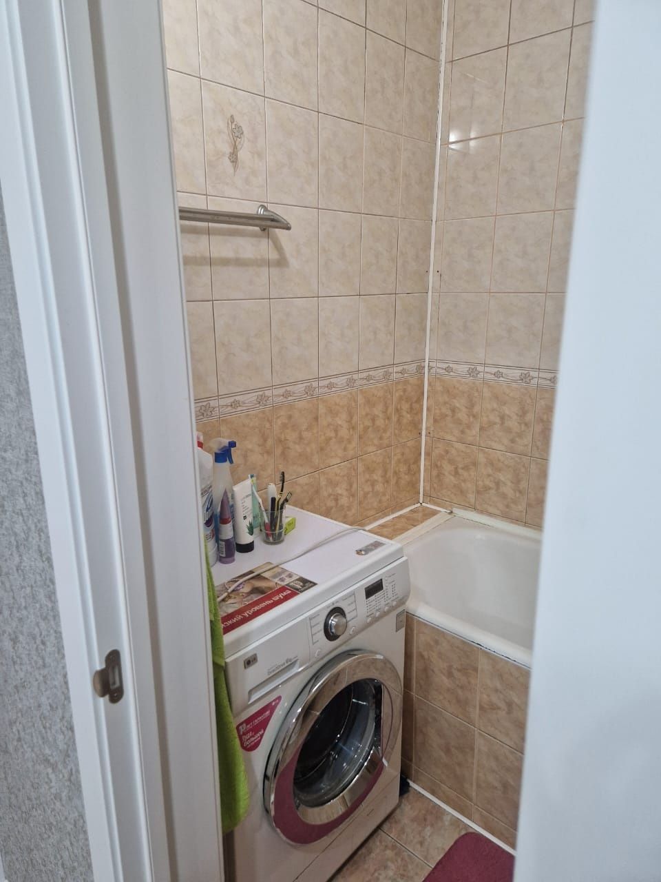Срочно продам 3х комнатную квартиру в центре
