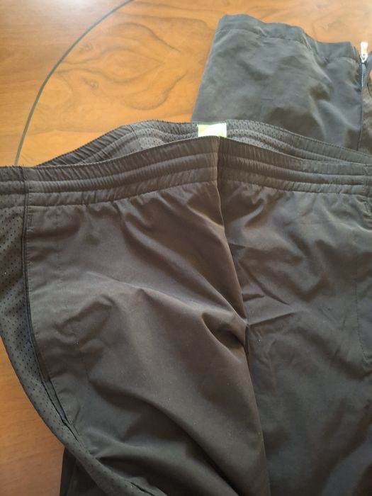 Фирменное спортивные штаны мужские размер  52.54
