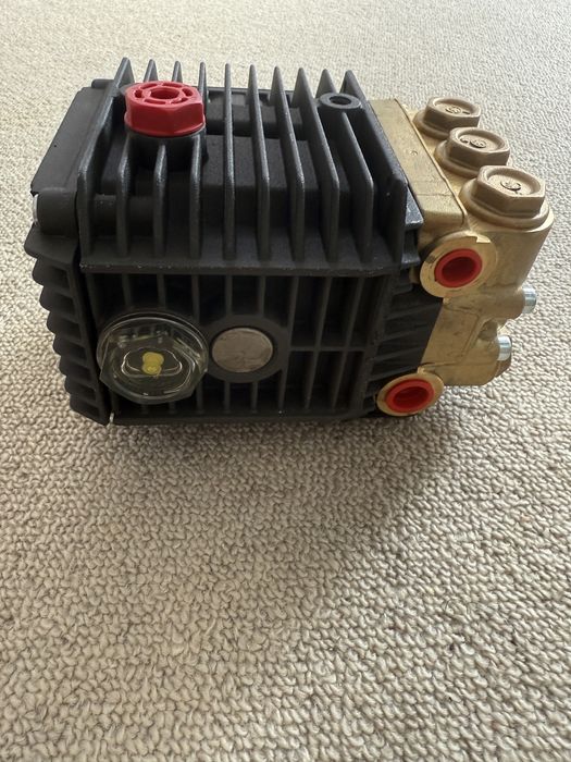 Pompa 90 bari 13l pe minut