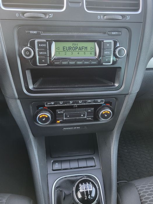 Vw Golf 6,an fabricație 2011,motor 1,4 benzină-80 CP