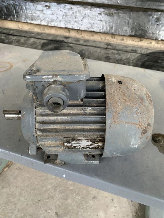 Электро двигатель сатылады !