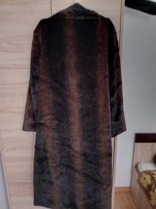 Елегантно дълго палто, ново
