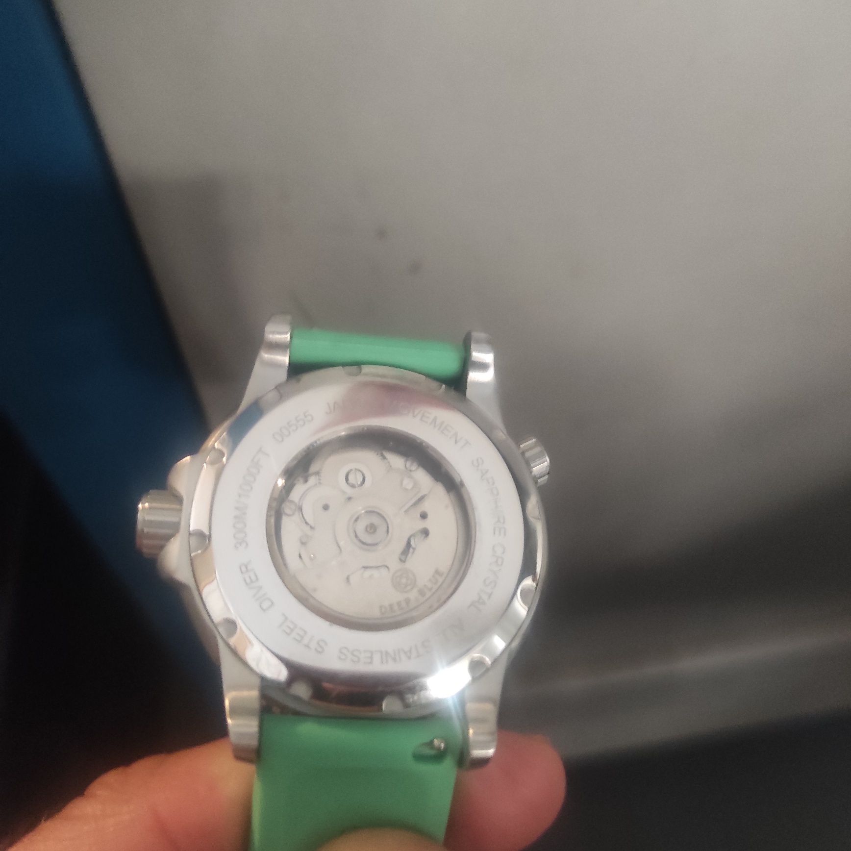 Часовник Deep blue master 1000 Automatic чисто нов с кутия и документи