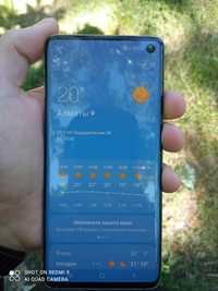 Телефон Samsung s10