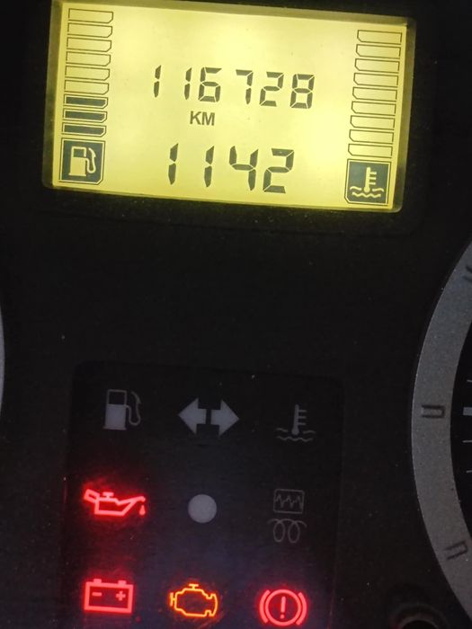 Vând Logan 1.4 An 2005