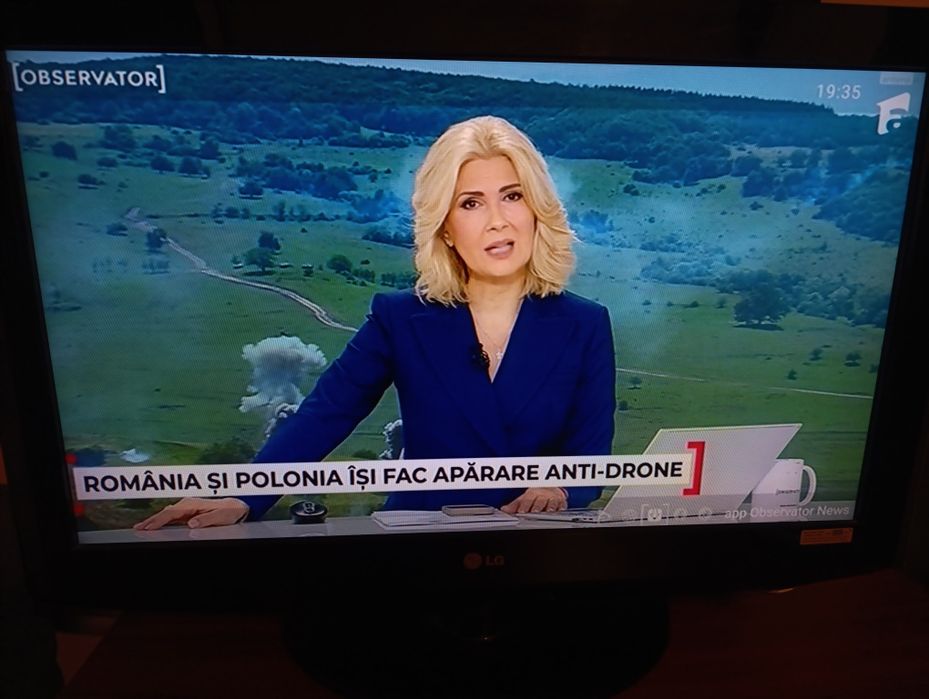 TV LG , diagonala 81 cm