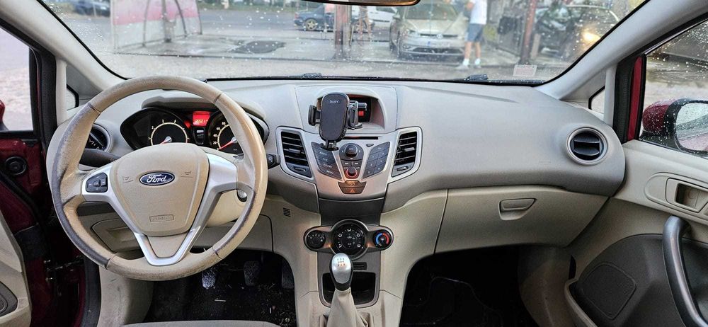 Ford Fiesta 2010 – Benzină, 1.25, 60 CP –  135.000 km