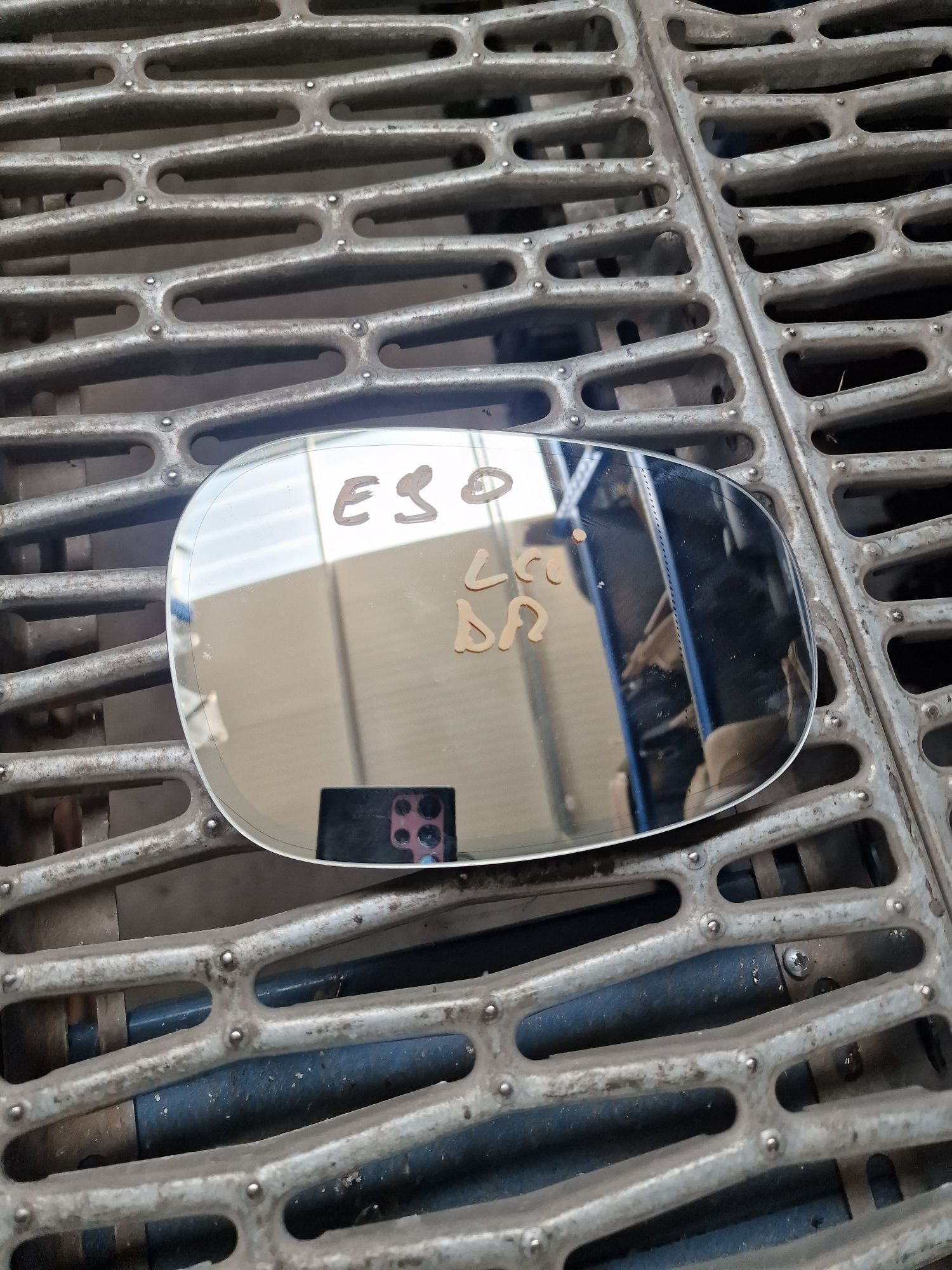 Sticla oglinda dreapta electrocrom originala bmw e90 e91 e92 e93 lci