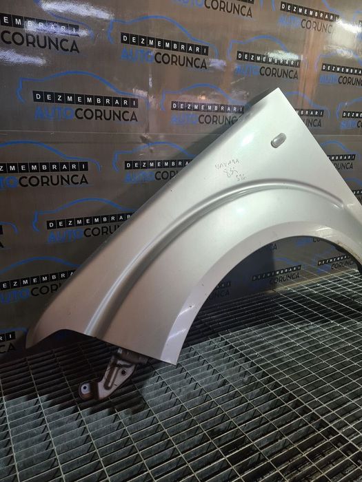 Aripa Stanga Fata Nissan Navara 2006 - 2010 2 Usi ARGINTIU (834)