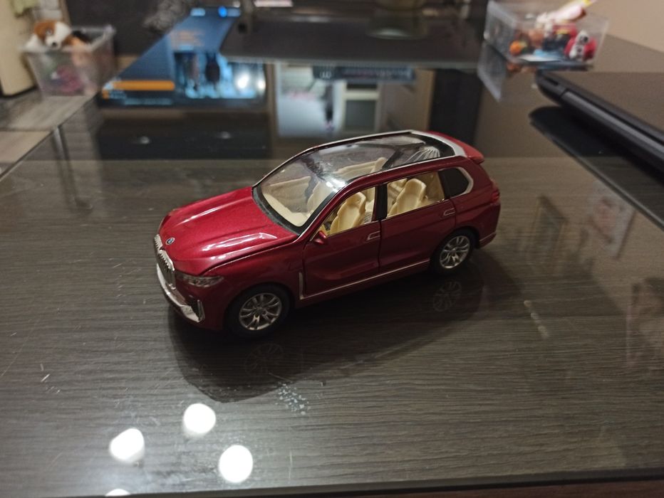 Метална колекционерска количка BMW