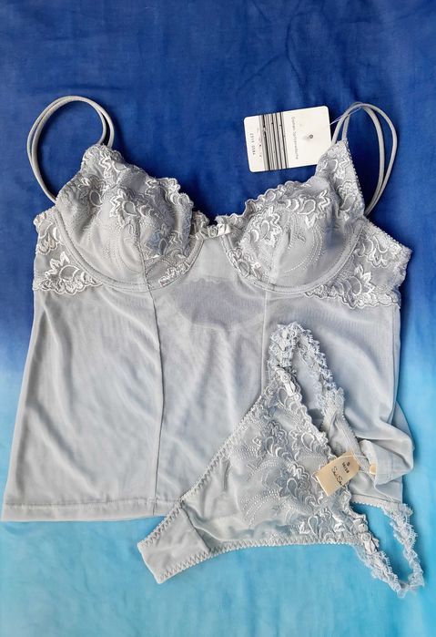 Triumph сутиен, бикини и дамски топ