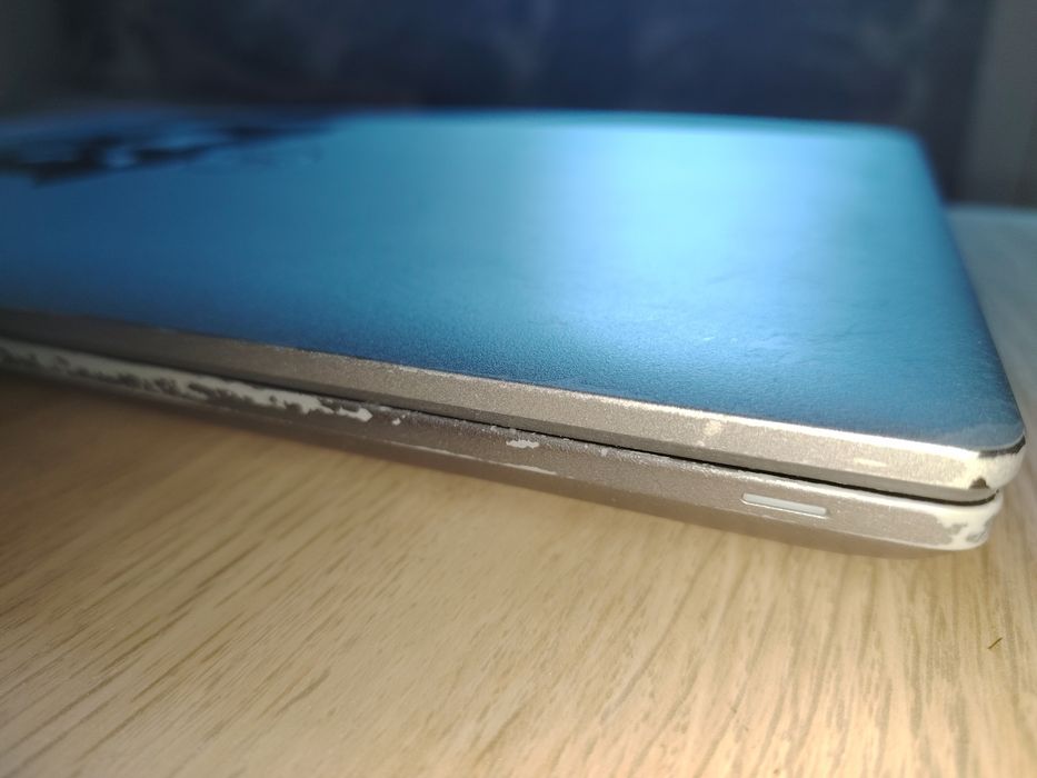 Лаптоп Dell Latitude 5521, i7 (8 ядра/16 нишки), 32GB RAM, 1 TB NVMe