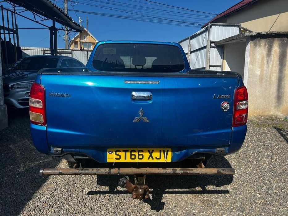 Dezmembrari dezmembrez  Mitsubishi L200 V 2.4 Diesel 2015 - 2018