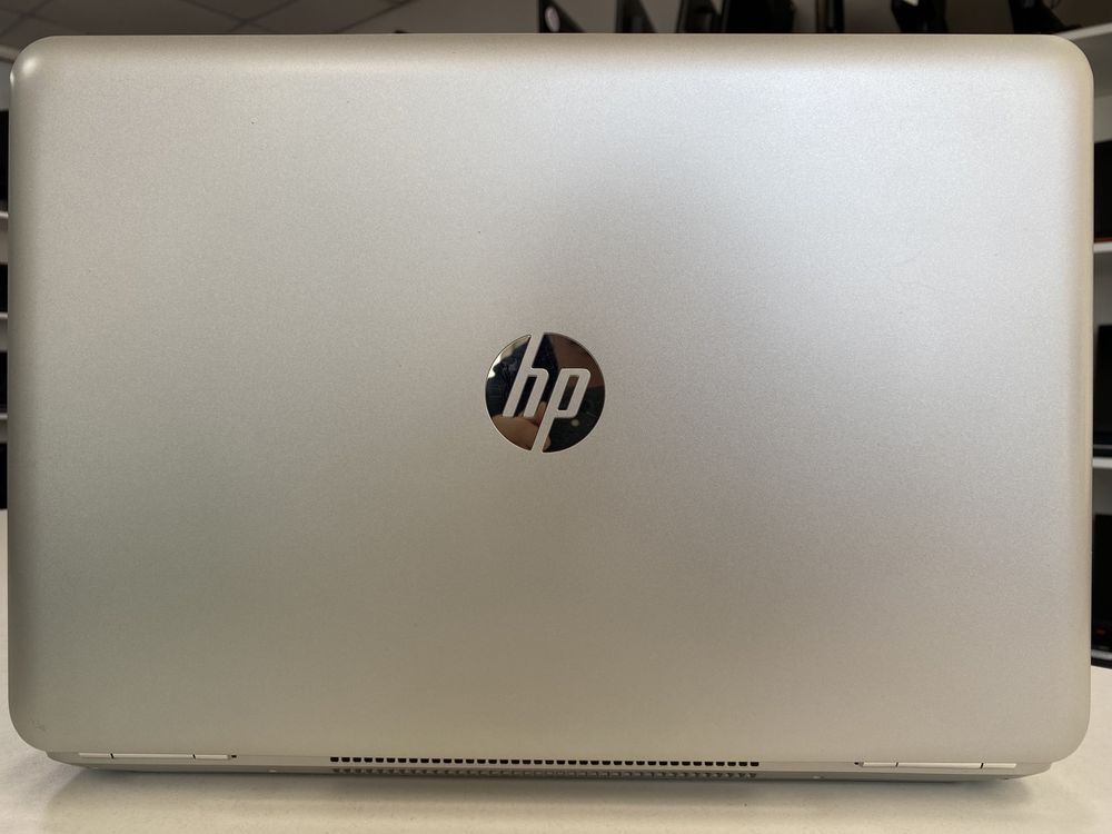 Ноутбук HP Pavilion 15 - 15.6 FHD/Core i5-7300HQ/8GB/128GB/GTX 1050