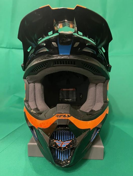 Каска Fly Racing размер М