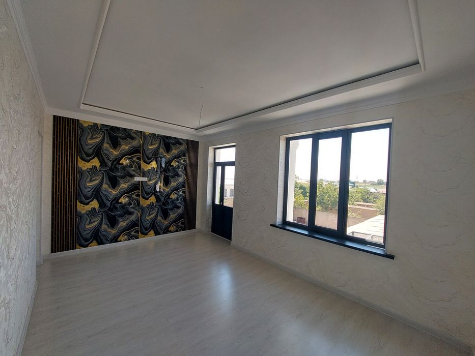 11 хона 2.5 сотик 5 та санузел янги курилган уй