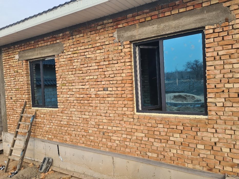 Пластиковые окна,витражи, дверь,балкон, бутик,перегородки