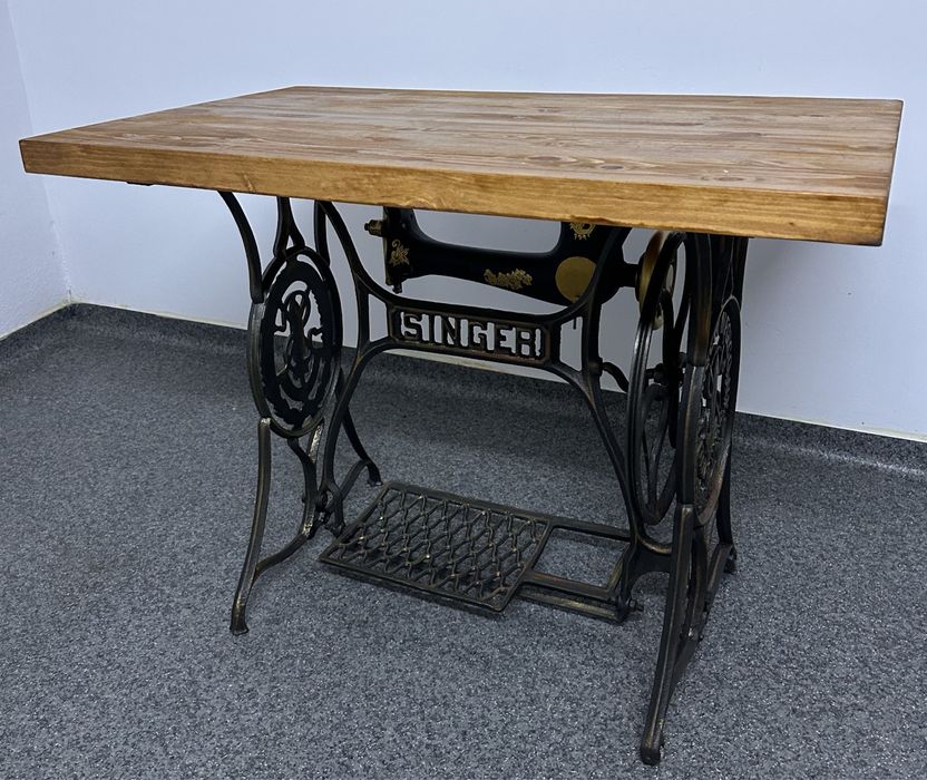 Mese de cusut Singer & Naumann recondiționate (vintaje, cu blat masiv