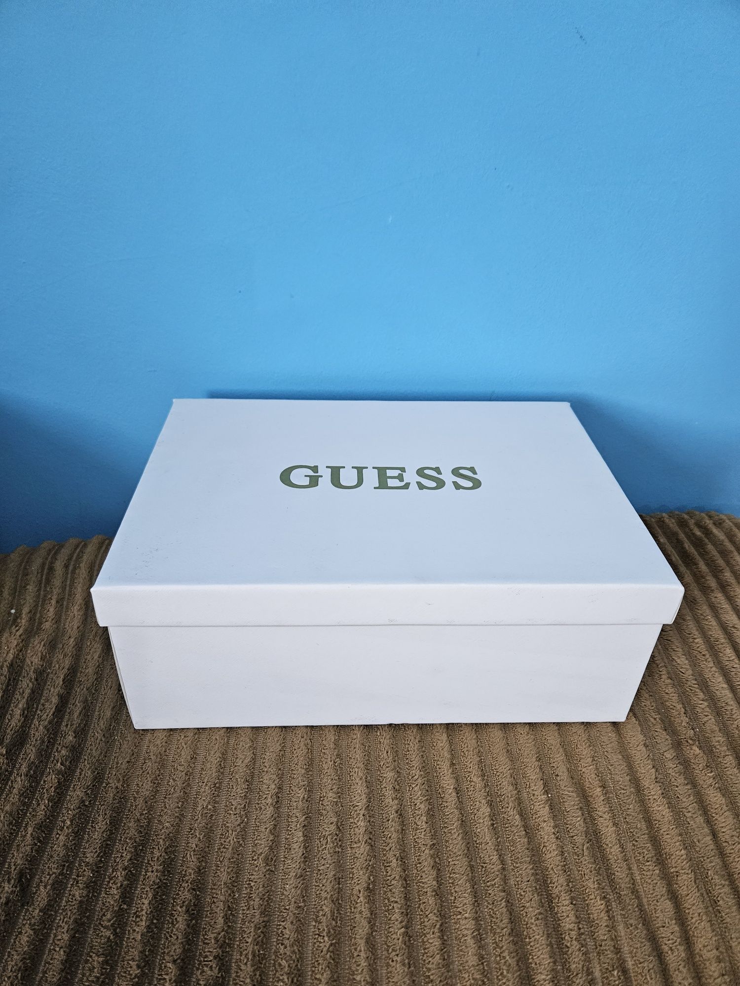 Дамски маратонки GUESS