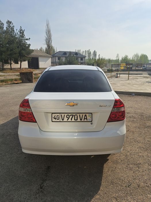 Neksiya 3  1.5 mehanika