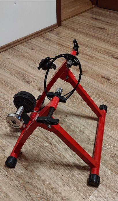 Home trainer Pegas pentru antrenamente ciclism la interior