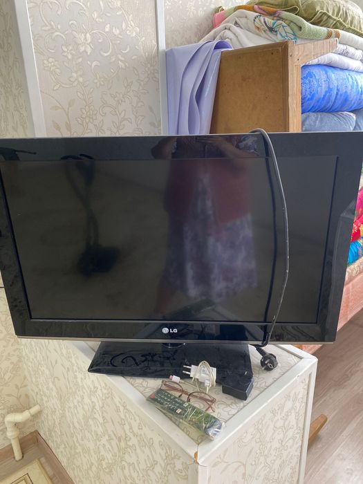Телевизор LG б/у
