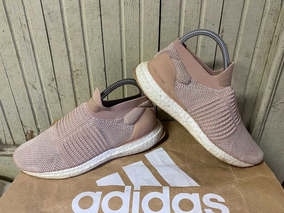 ''Adidas Ultraboost Ultra Boost Laceless''оригинални маратонки 37 номе