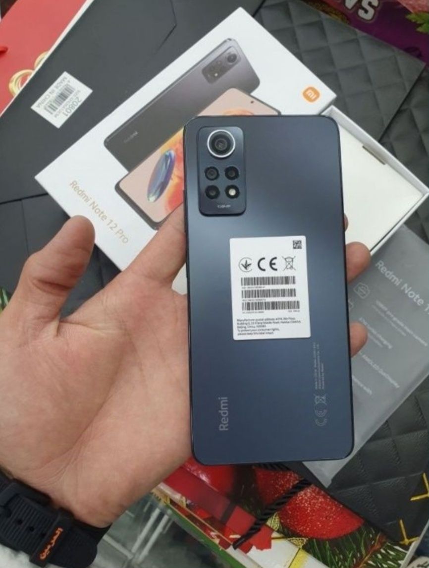 Продам смартфон Redmi note 12 pro 8+8 256