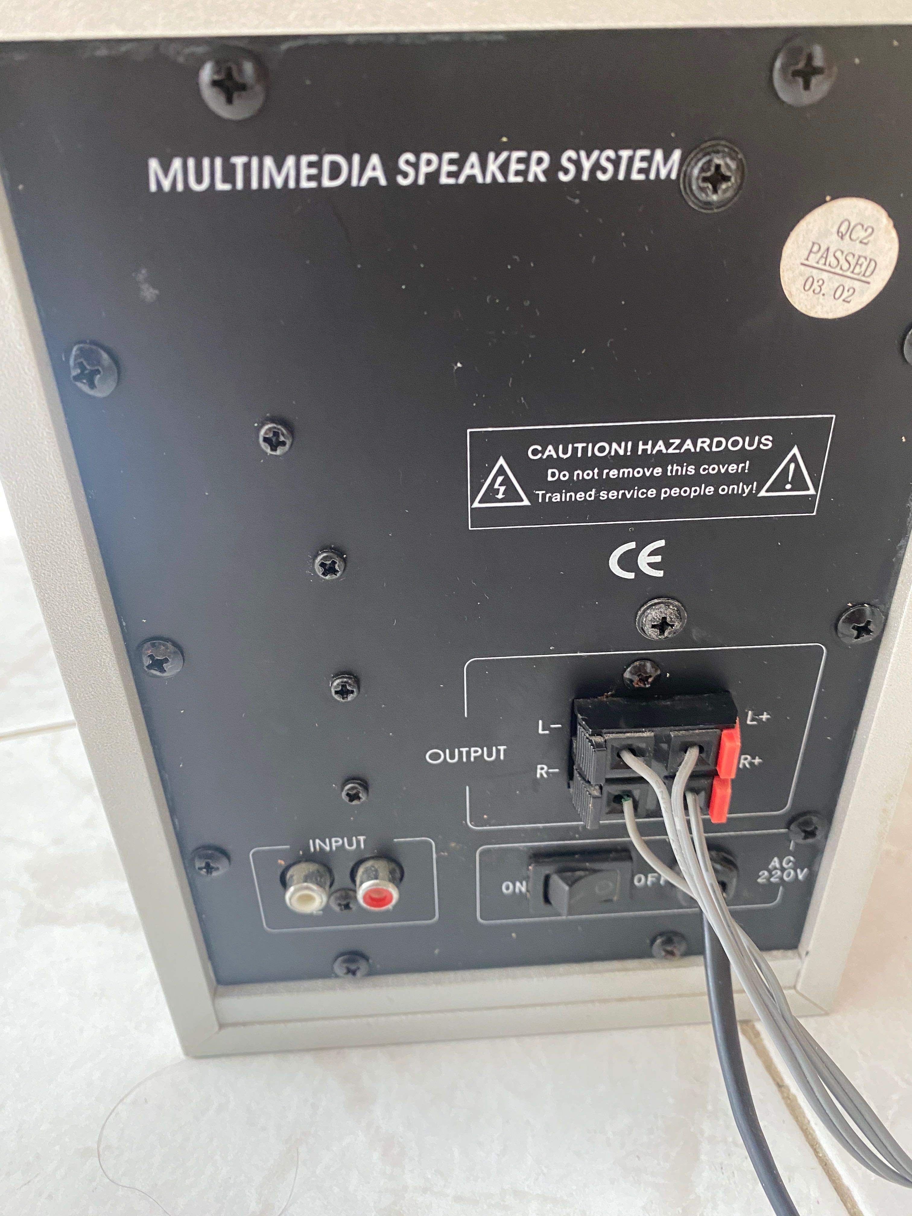 Продавам multimedia speaker system