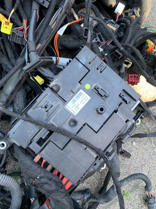 Instalatie caroserie touareg 7p