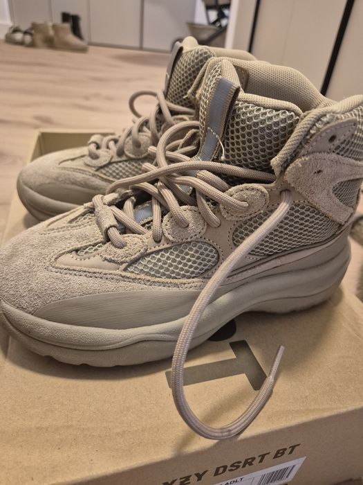 Yeezy dsrt bt rock 37 ⅓