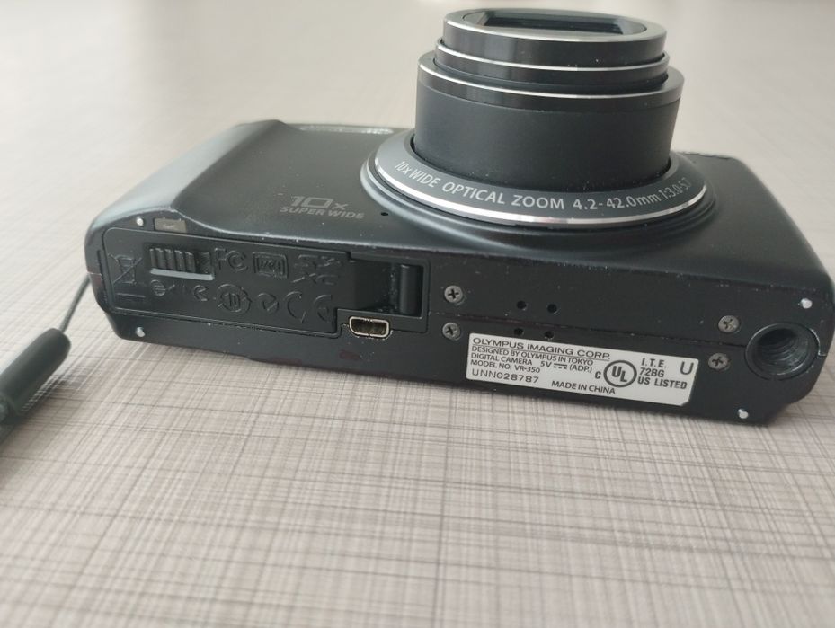 Фотоапарат Olympus VR-350