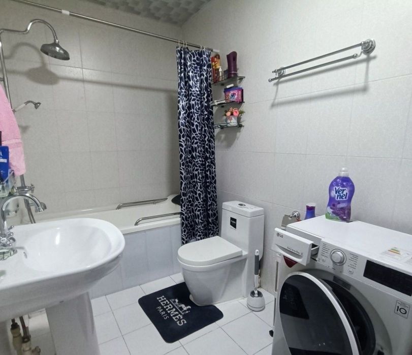 Срочно Продаётся Яккасарай Башлык 2/1/5 с мебелью техникой ремонт есть