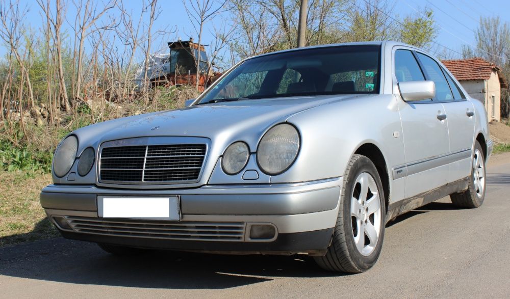 НА ЧАСТИ Mercedes W210 E300Td Седан / Мерцедес В210