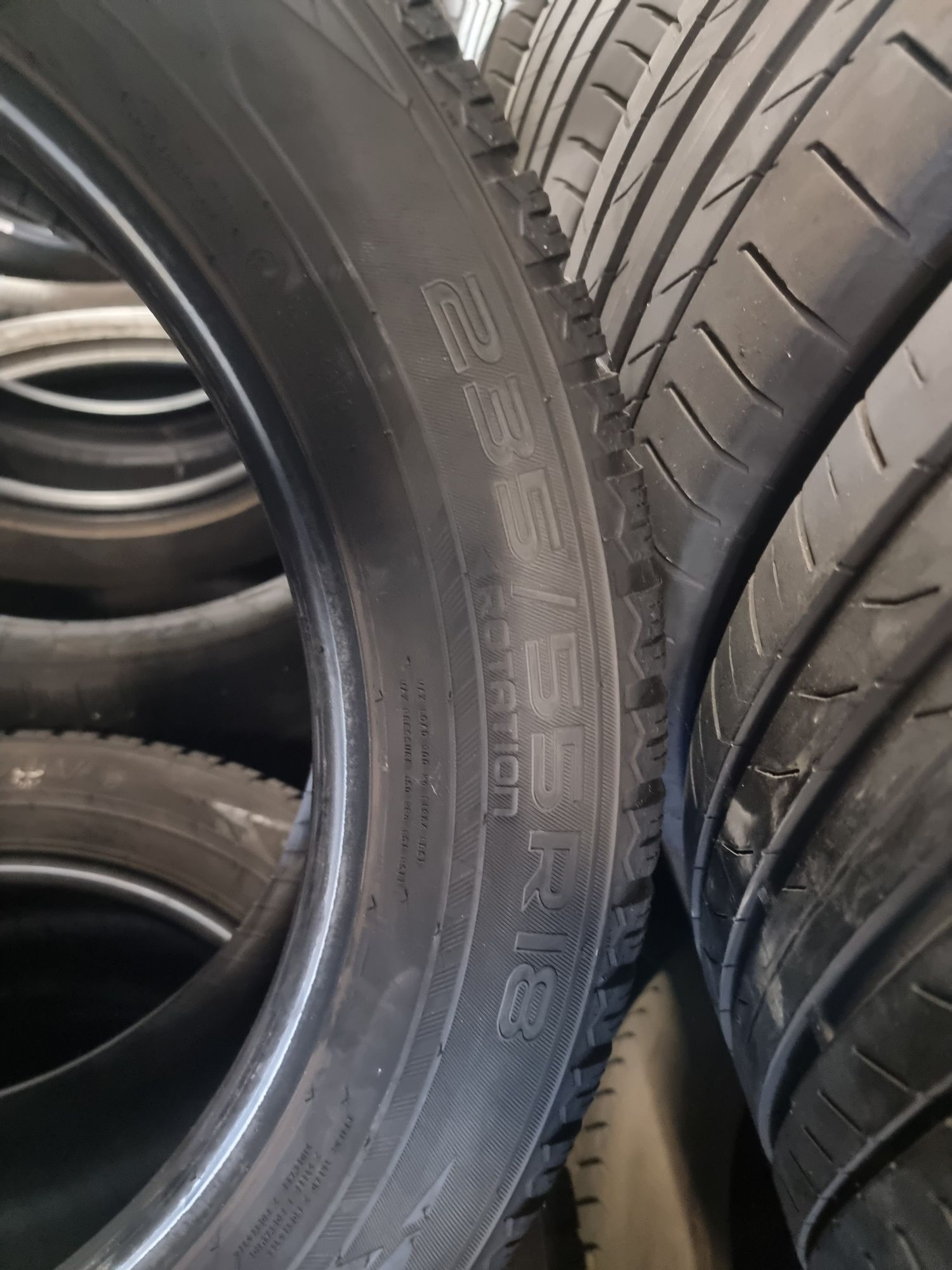 235 55 18 Nokian  iarna 6,5 mm adancime profil fabricatie 37/18