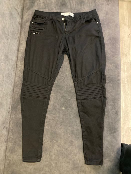 Чисто нов панталон