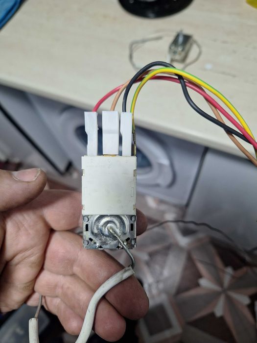 Reparatii frigidere PLOIEȘTI, PRAHOVA La domiciliu BEKO, ARTIC, LG etc