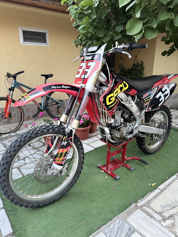 Honda crf  250 r