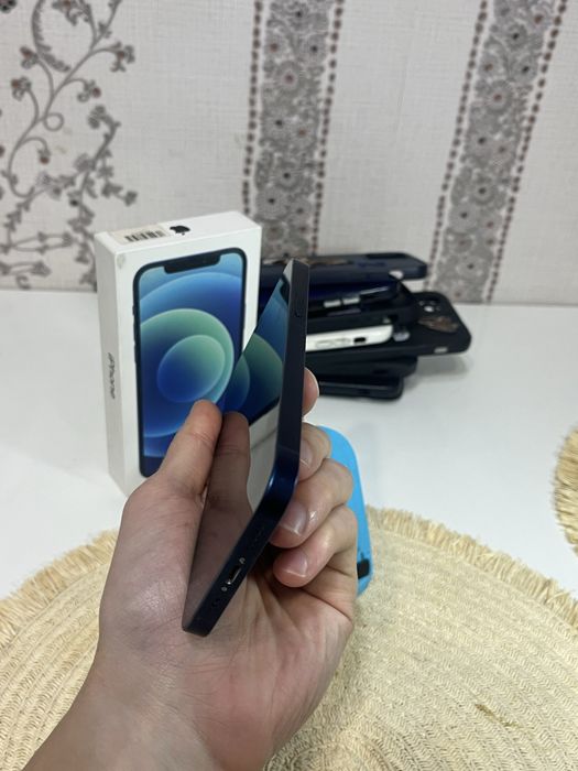 Iphone 12 в отличном состоянии