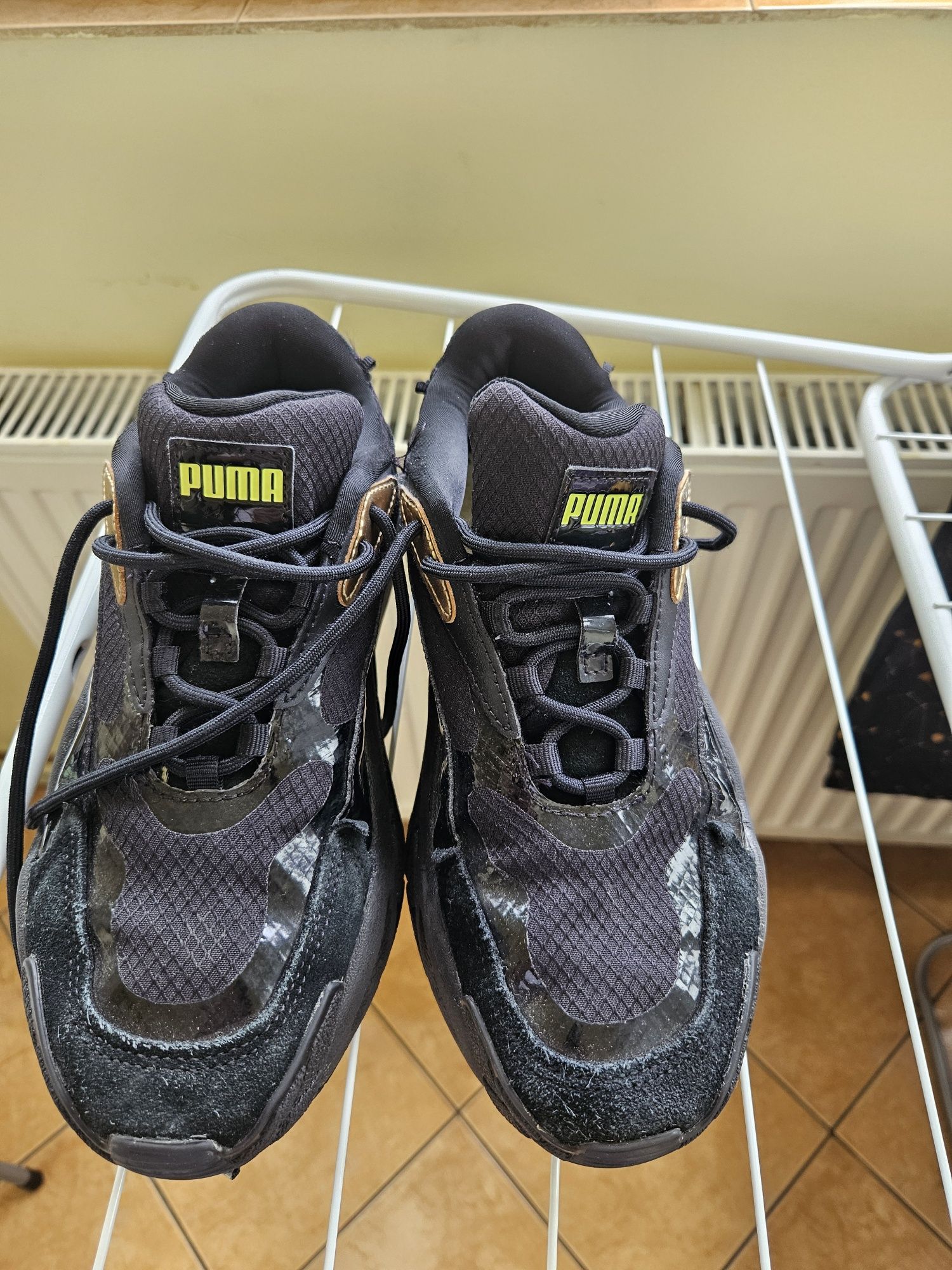 Vând adidași Gryxx și Puma