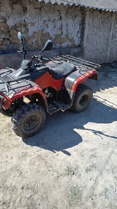 Vând sau schimb cu mașina nu dețin acte la ATV și nici la remorcuta
