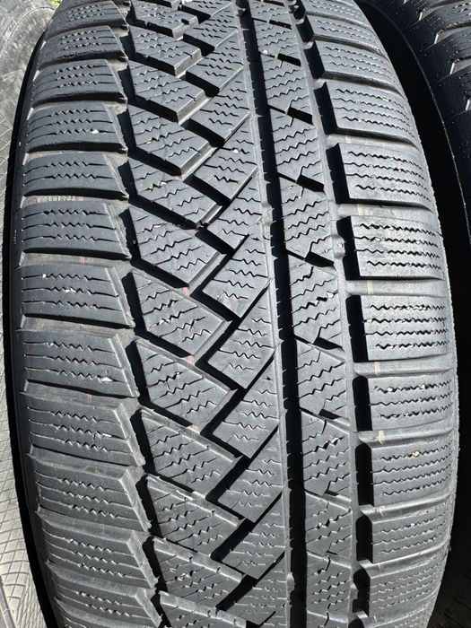 215/55/17 Continental 4бр зимни внос Швейцария!