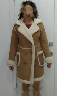 Продам пальто зимний очень теплей одевала пару раз