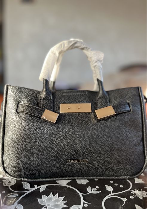 Gentuță torrente, noua cu eticheta , la super pret