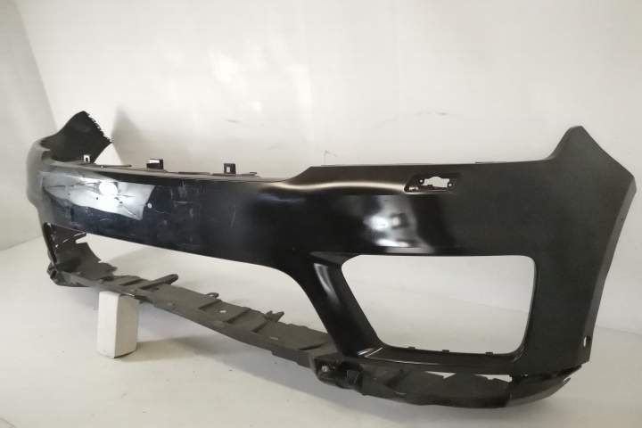 Предна броня Оригинална със сензори и миещи устройства в добро състоян