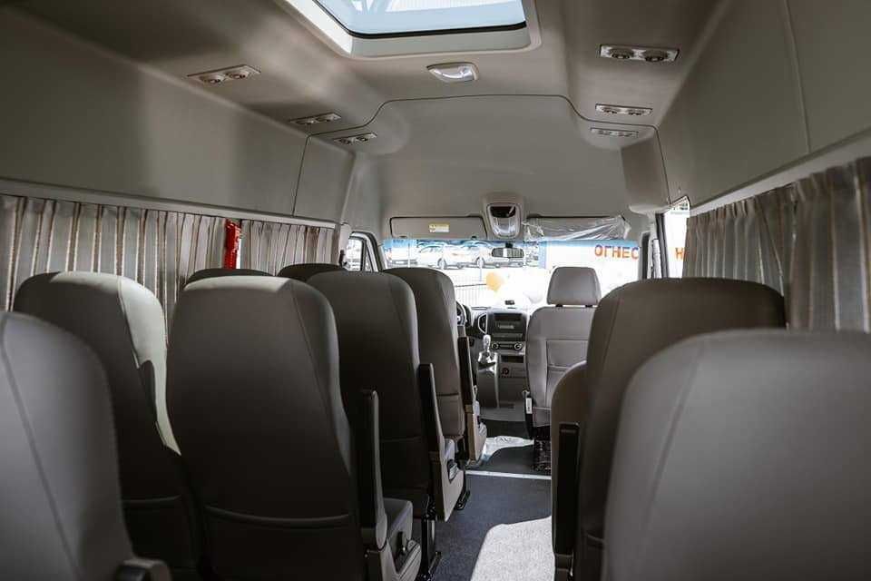 Микроавтобус,Минивен,Автобус (различные виды транспорта)